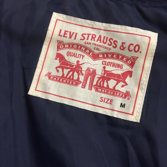 ❤️DEAL❤️ Levi’s Rare Down Jacket - Picture 4 of 4